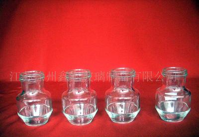 傳統(tǒng)工藝與現(xiàn)代設計的融合 燕窩玻璃瓶、禮品瓶、沙司瓶與石材的藝術呈現(xiàn)